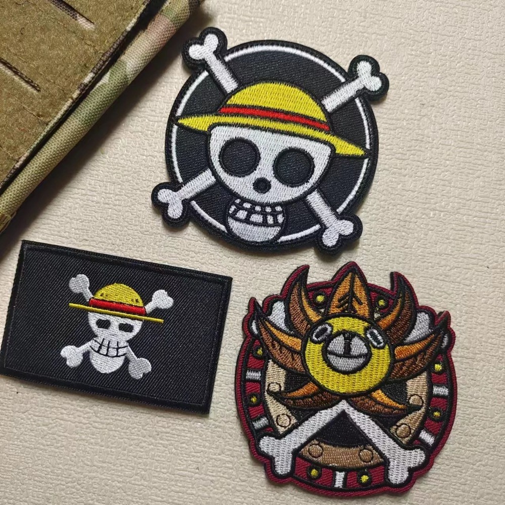 One Piece Badg Cartoon sleeve  - đánh giá và giá Embroidery Patches