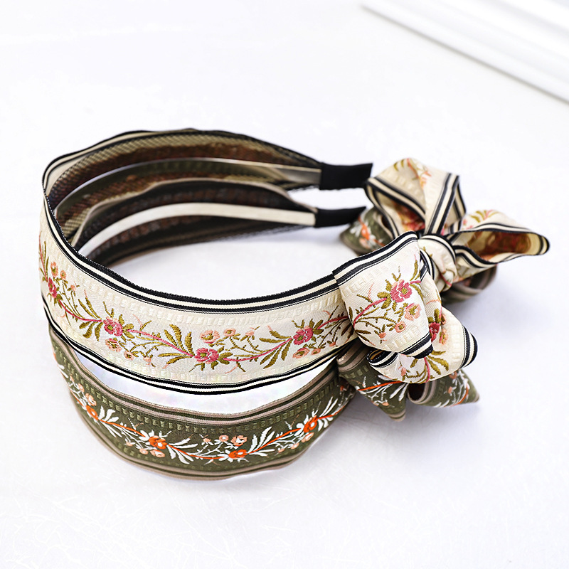 Exquisite Retro Ethnic Printed - đánh giá và giá Embroidery Knot