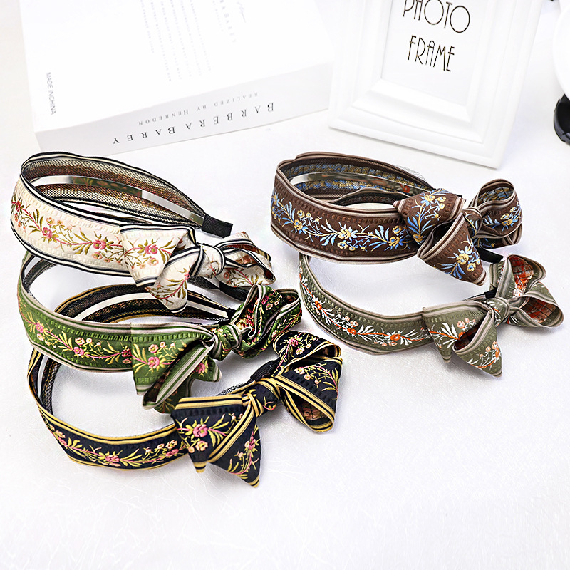 Exquisite Retro Ethnic Printed - đánh giá và giá Embroidery Knot