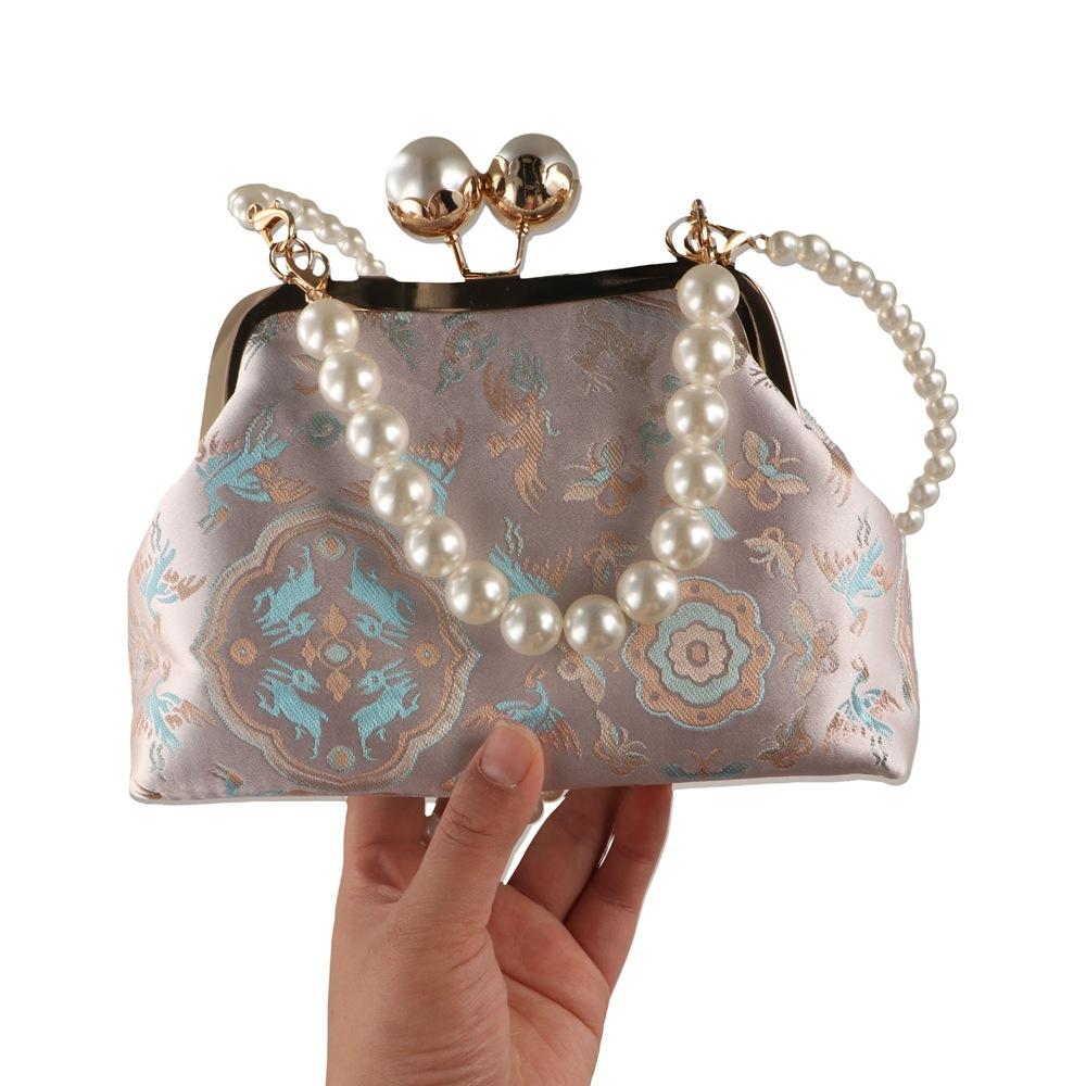 Pearl Chinese Style Handbag Ki - đánh giá và giá Embroidery Kiss