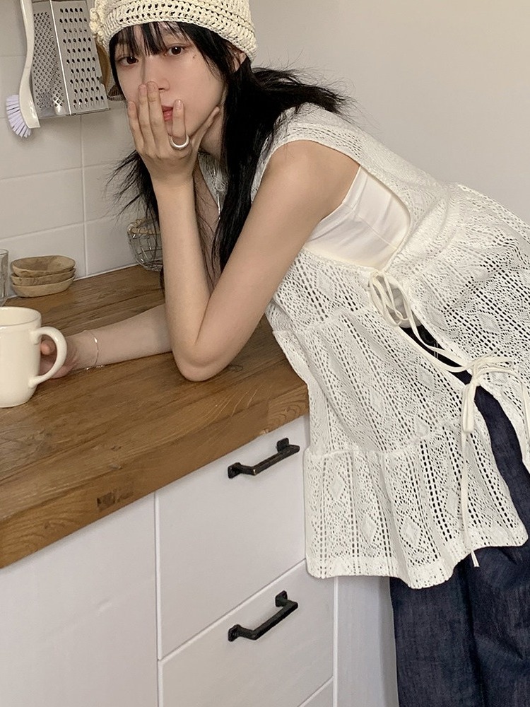 Chic Lace Embroidery Side Bowt - đánh giá và giá Embroidery Vest
